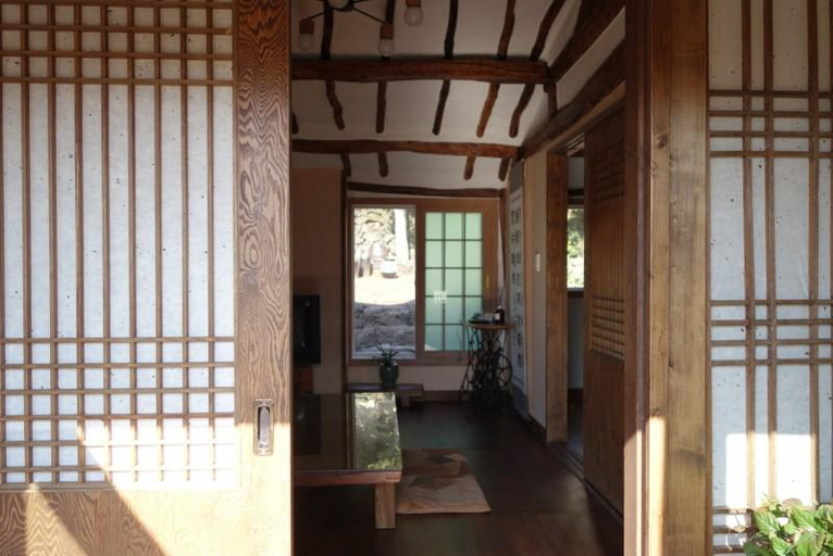 Others 5, Jeju Ianjae Pension, Jeju
