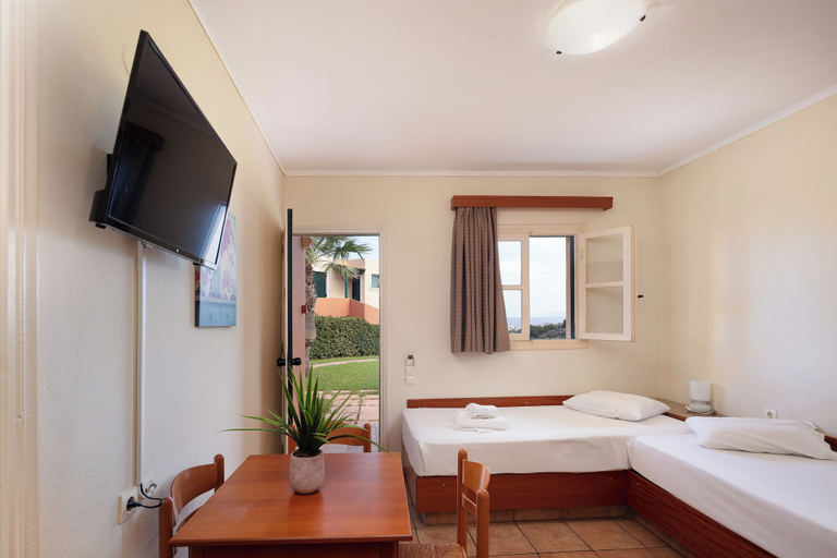 Bedroom 4, Dia Apartments, Crete