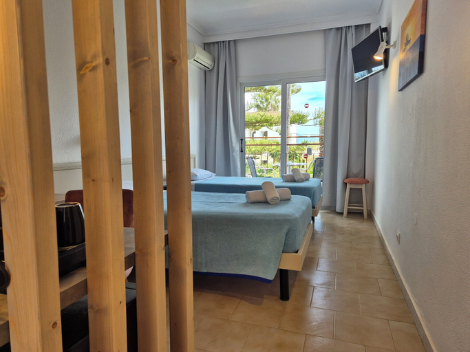 Bedroom 3, Morfeas Hotel, Ionian Islands