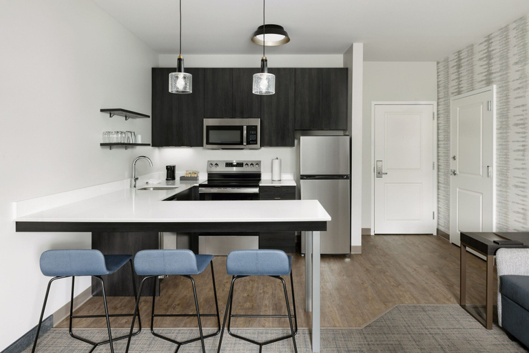 Dining Room 6