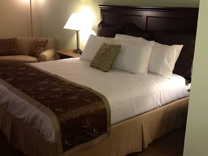 Bedroom 13