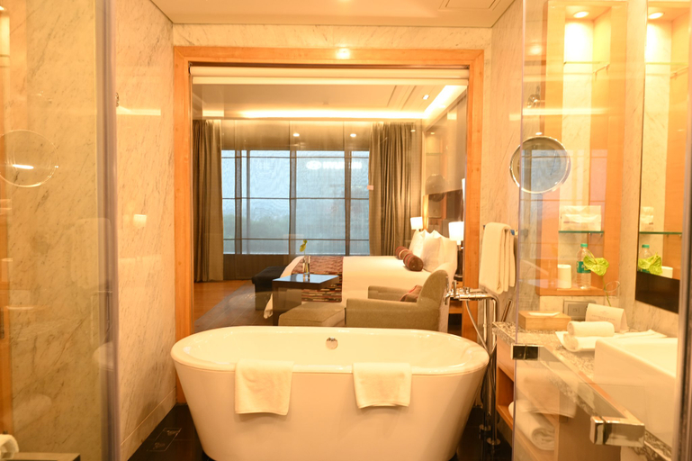 Bathroom 4