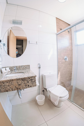 Bathroom 4, Ferian Plaza Hotel, Itapira