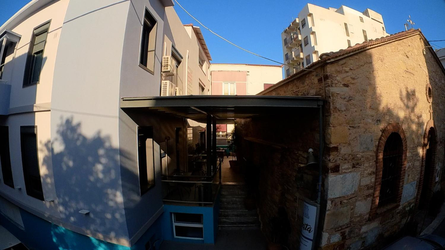 Others 3, Data Maisonettes - City Center Budget Semi Basement, North Aegean