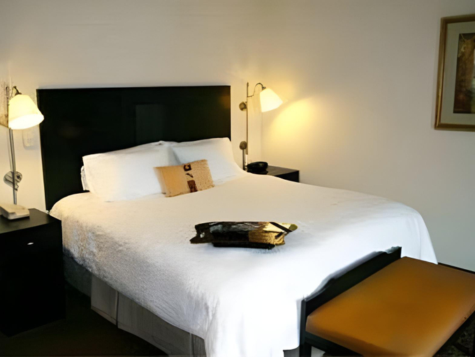 Bedroom 15