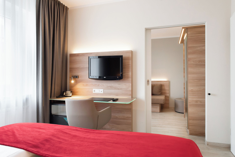 Bedroom 2, Hotel Königshof am Funkturm Business, Region Hannover