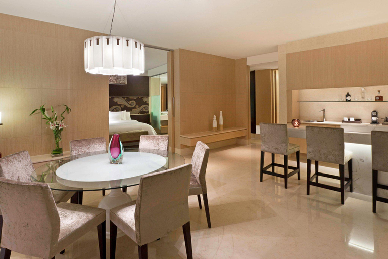 Dining Room 3