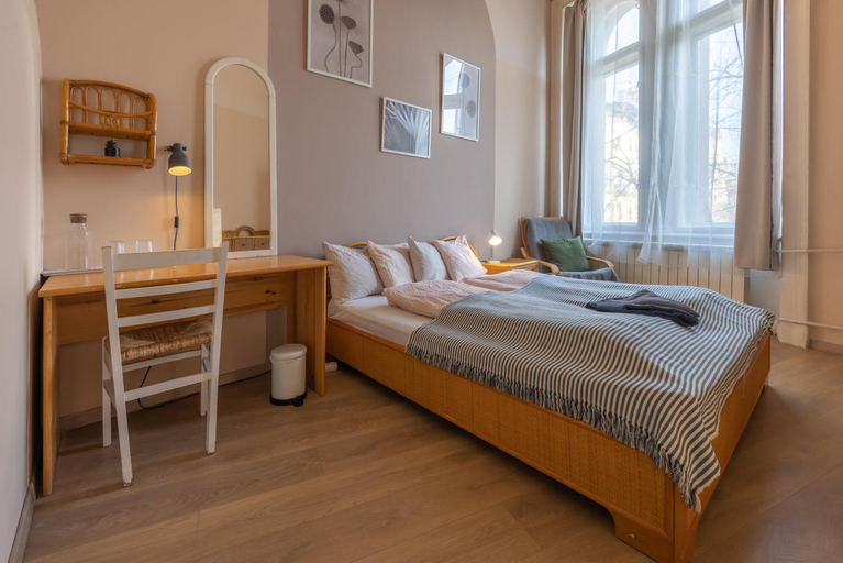 Bedroom 2, Gellerico Rooms at Rakoczi Square, Budapesti