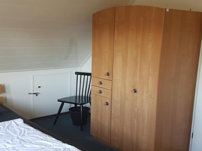 Room 5, Holiday Home Breskens Near Dutch Coast, Sluis