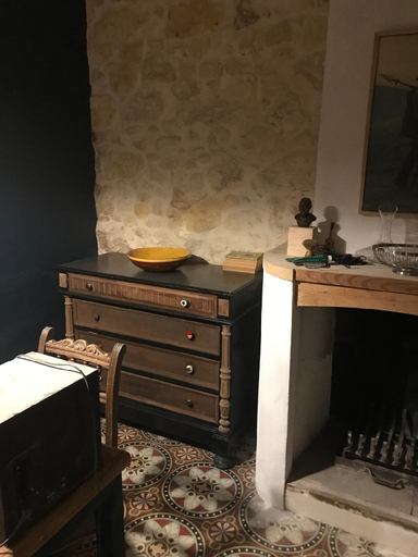 Others 5, Le Petit, Aude