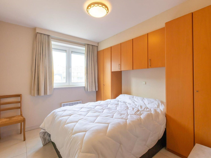 Bedroom 3, Apartment in Middelkerke Near Sandy Beach, West-Vlaanderen