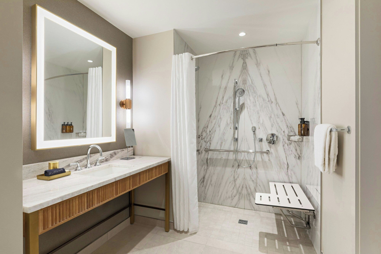 Bathroom 4, HALL Park Hotel, Autograph Collection, Collin