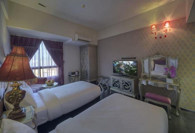 Bedroom 6