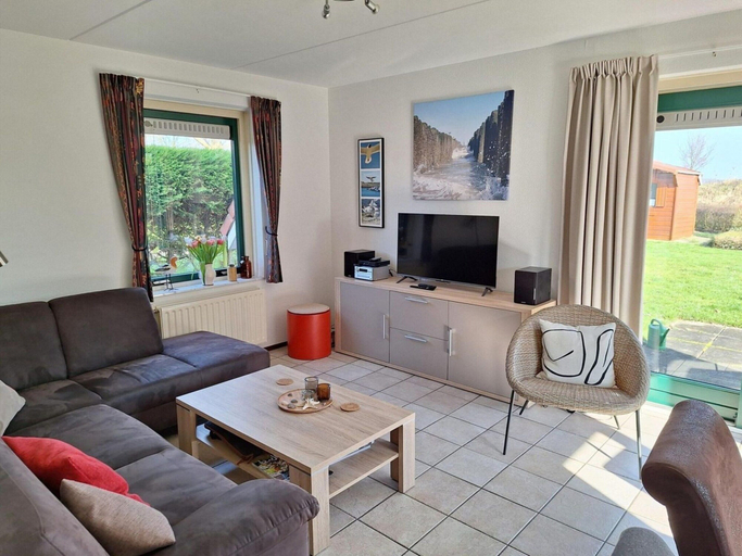 Living area 3, Holiday Home Breskens Near Dutch Coast, Sluis