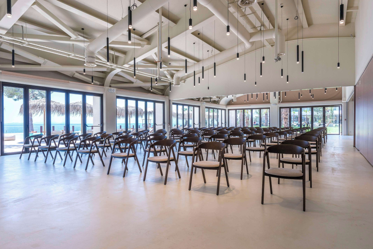 Food & Drinks 5, Isla Brown Corinthia Resort & Spa, Curio Collection Hilton, Peloponnese