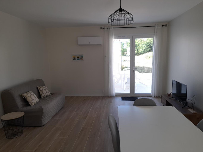 Bedroom 2, Le Logis de Bonne Anse, Charente-Maritime
