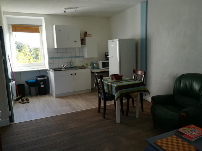 Others 3, Madame Miloute, Loir-et-Cher