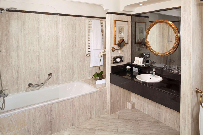 Bathroom 4, Melia Vendome, Paris