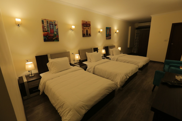 Bedroom 4, Pyramid Edge Hotel & Exclusive Pyramids View Rooftop, Al-Ahram