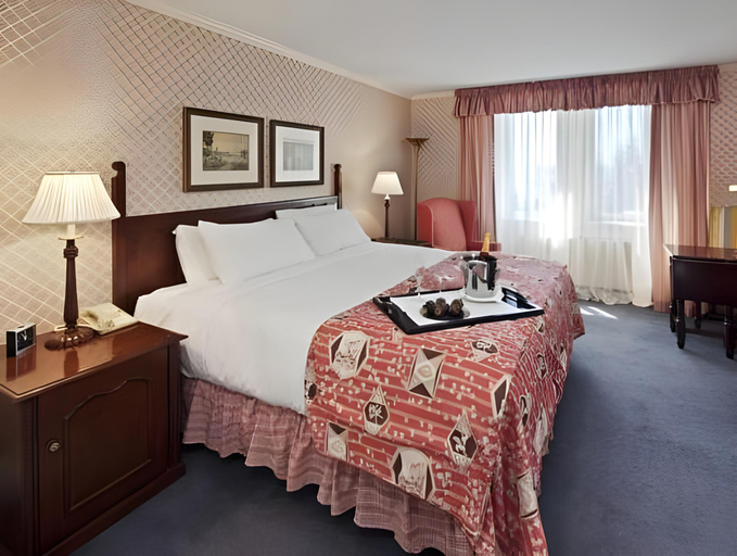 Bedroom 8