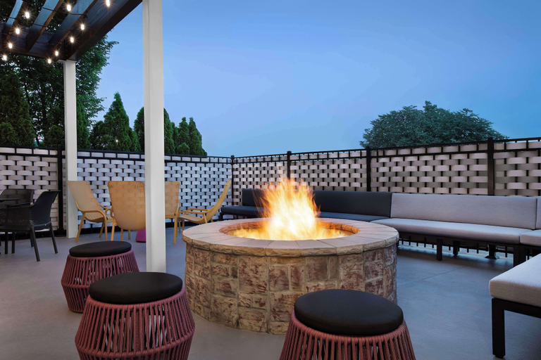 Food & Drinks 5, Home2 Suites by Hilton Clarksville/Ft. Campbell, Montgomery