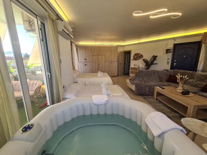 Hot tub 3, Sunny Home Private Jacuzzi Hydromassage, Fireplace, Acropolis & Lycabettus View, Underground Parking, Attica