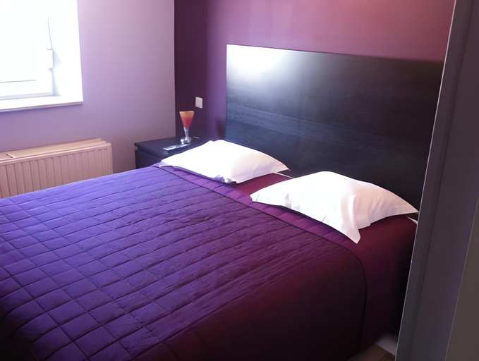 Bedroom 9