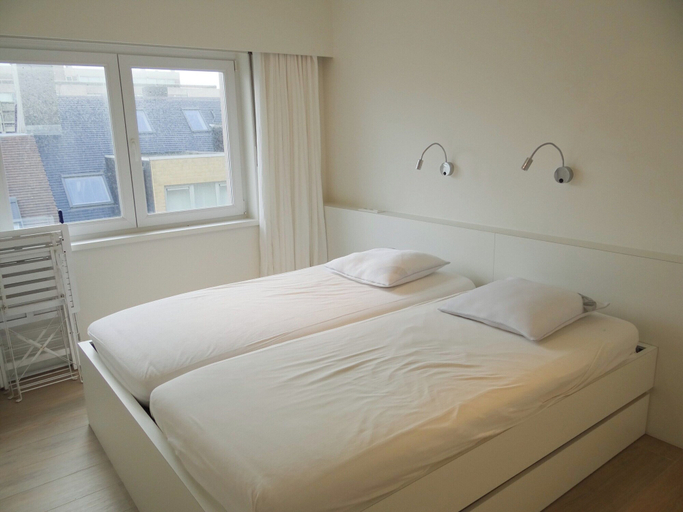 Others 5, Apartment in Nieuwpoort With Ocean Views, West-Vlaanderen