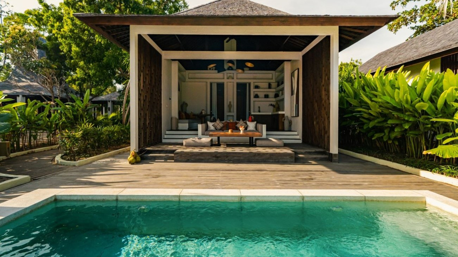 Swimming Pool 9