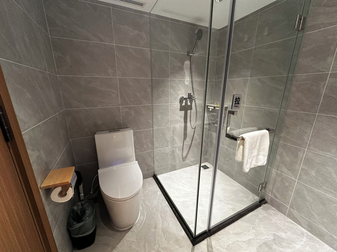 Bathroom 4, LN Residece Taojin, Guangzhou