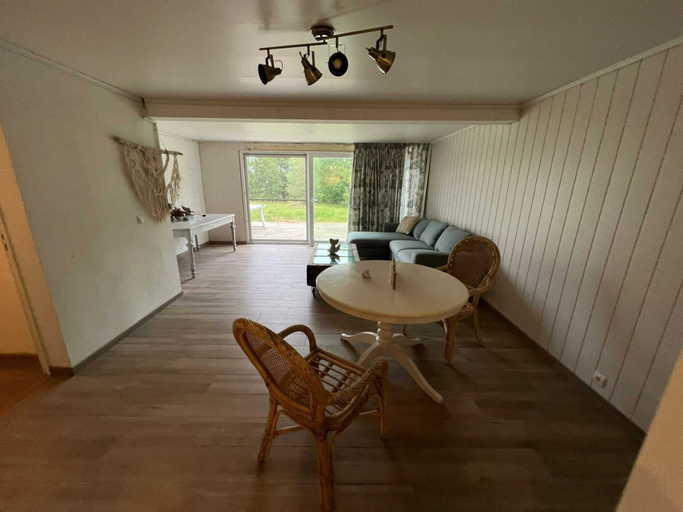 Living room 2, Holiday Home in Dordogne With Pool & Bubble Bath, Lot