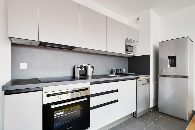 Others 4, Pick A Flat's Apartments with Terrace in Clichy - Boulevard Jean-Jaures, Hauts-de-Seine