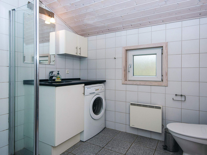Bathroom, 4 Star Holiday Home in Hemmet, Ringkøbing-Skjern
