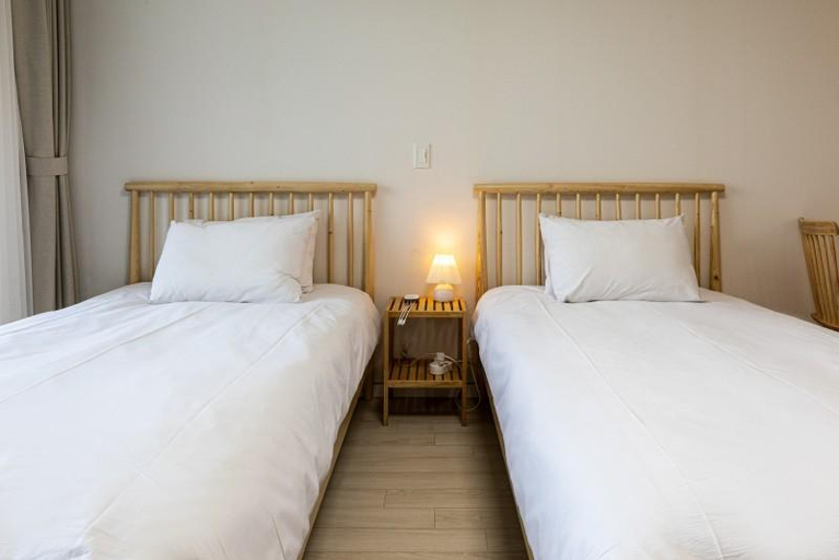 Bedroom 4, Jeju Oda Pension, Jeju