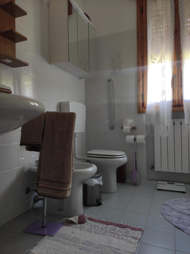 Bathroom 3, Emilia Green Escape BnB, Bologna