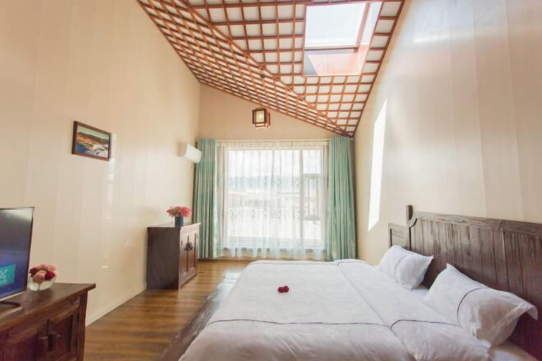 Bedroom 3, Lugu Manor Hotel, Lijiang