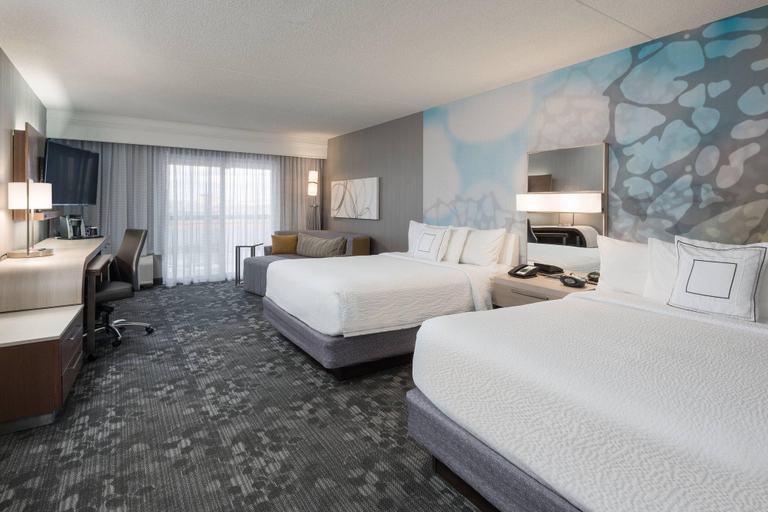 Bedroom, Courtyard by Marriott Toronto Vaughan, York