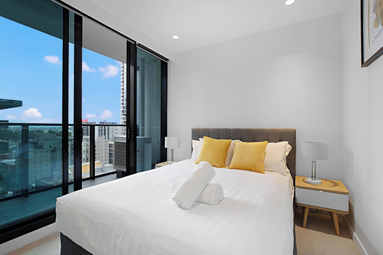 Bedroom 4, Lumina Stays - Lighthouse, Melbourne