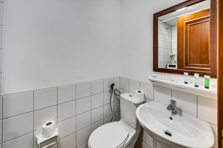 Bathroom 4, Harmony Vacation Homes - South Residence, Dubai