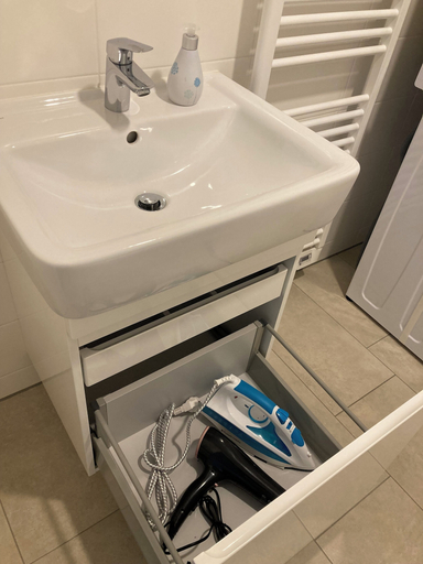 Bathroom 4, Reload by BestChoice - Parking - Self Check-in, Graz