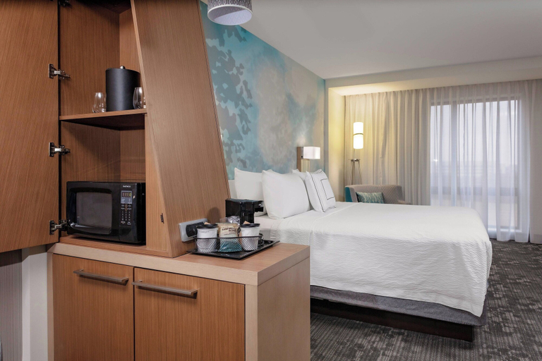 Bedroom 3, Courtyard by Marriott Cincinnati Mason, Warren
