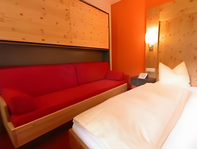 Bedroom 4