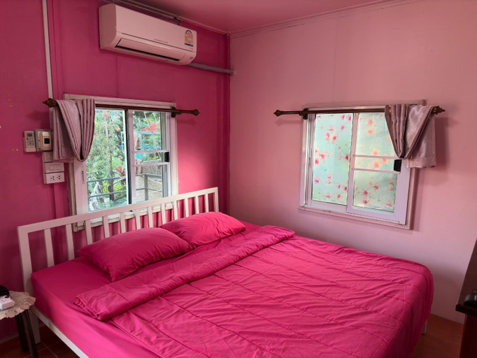 Bedroom 14