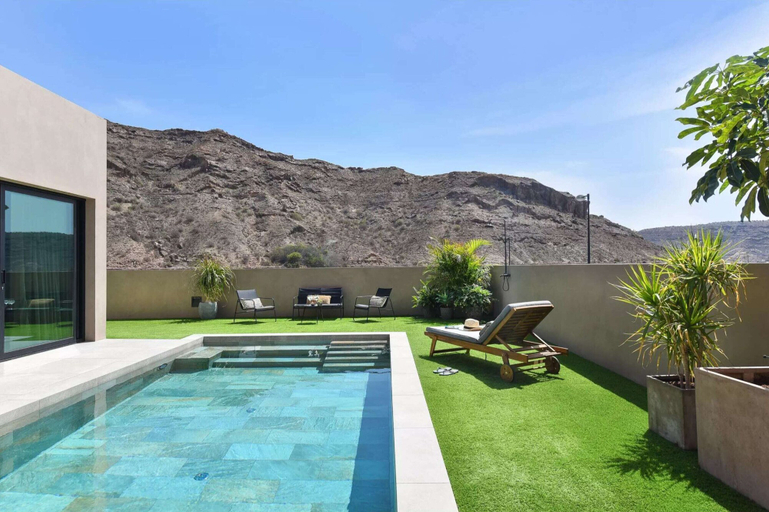 Pool 2, Villa in Tauro With Private Pool & Beach Access, Las Palmas