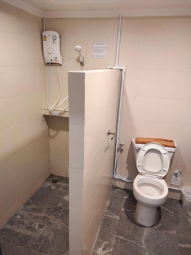 Bathroom 4, Rattana View Hotel, Muang Phitsanulok
