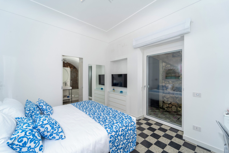 Bedroom 2, Villa L'Ara, Napoli