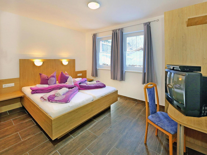 Bedroom 2, Terraced Houses Oliver, Langenfeld, Imst