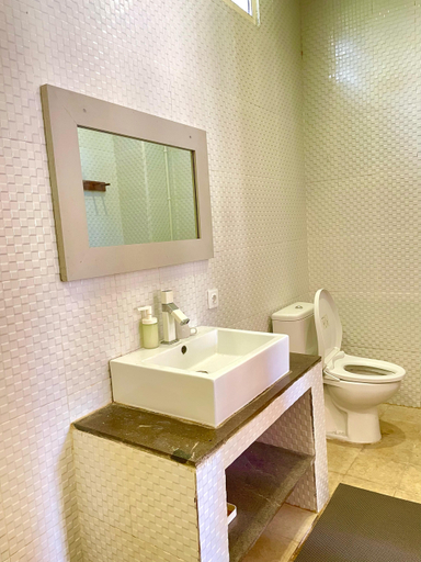 Bathroom 5