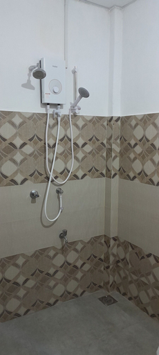 Bathroom 2, Lake wind villa, N. Palatha East
