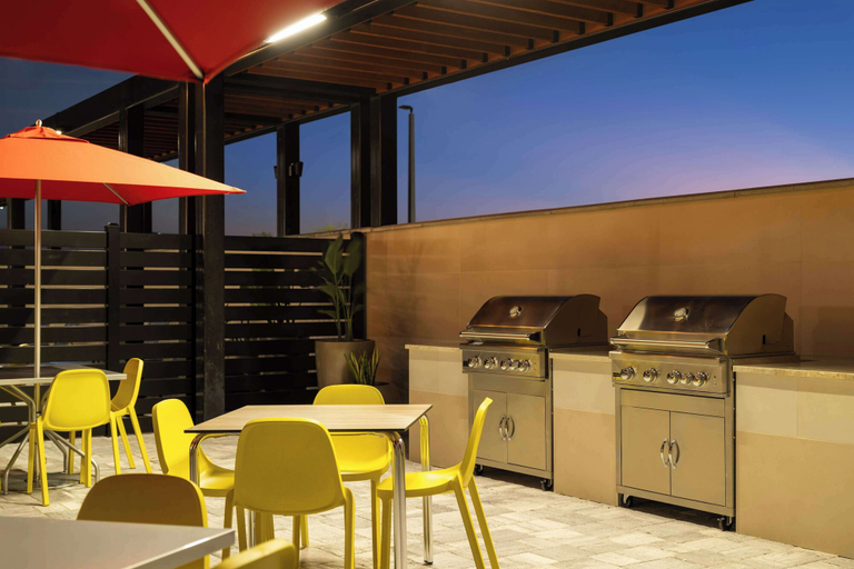 Food & Drinks 5, Home2 Suites By Hilton Winter Haven, Polk